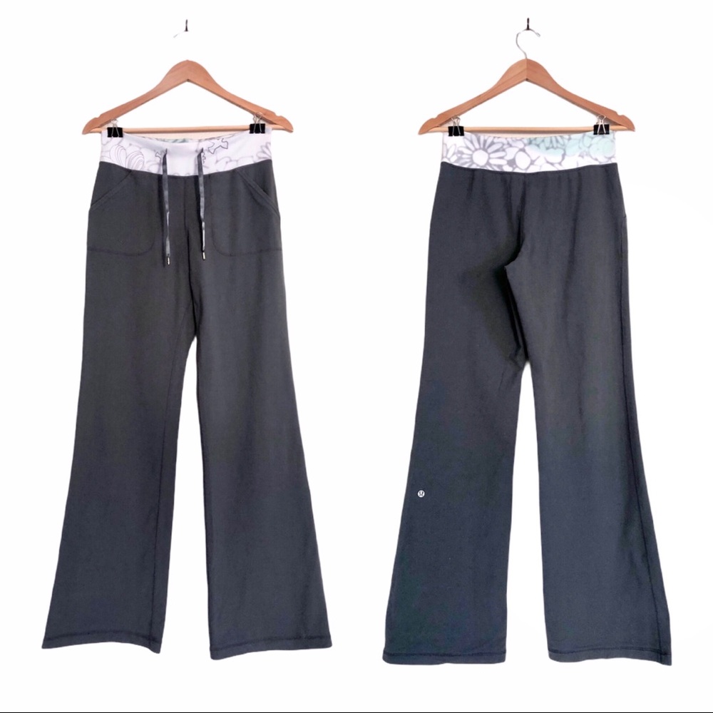 LULULEMON Still Wide Leg Pants in Grey Floral
